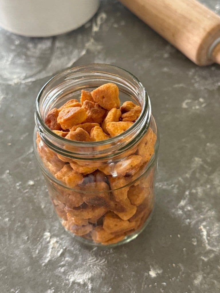 Homemade Cheesy Crackers